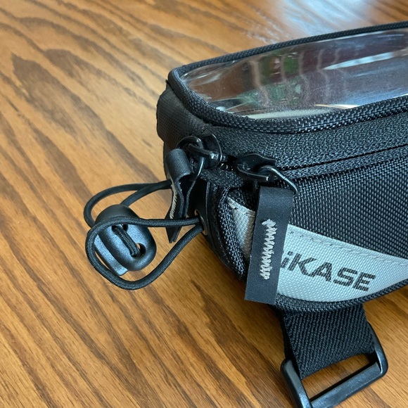 EUC Bikase Phone Front Frame Bag - Picture 3 of 7